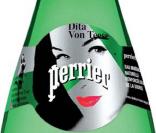 Les visuels Perrier avec la ravissante Dita Von Teese.