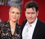 Mariés en 2008 et passés depuis par des épisodes peu glorieux, Charlie Sheen et Brooke Mueller aurait réglé en avril 2010 les termes de leur divorce...