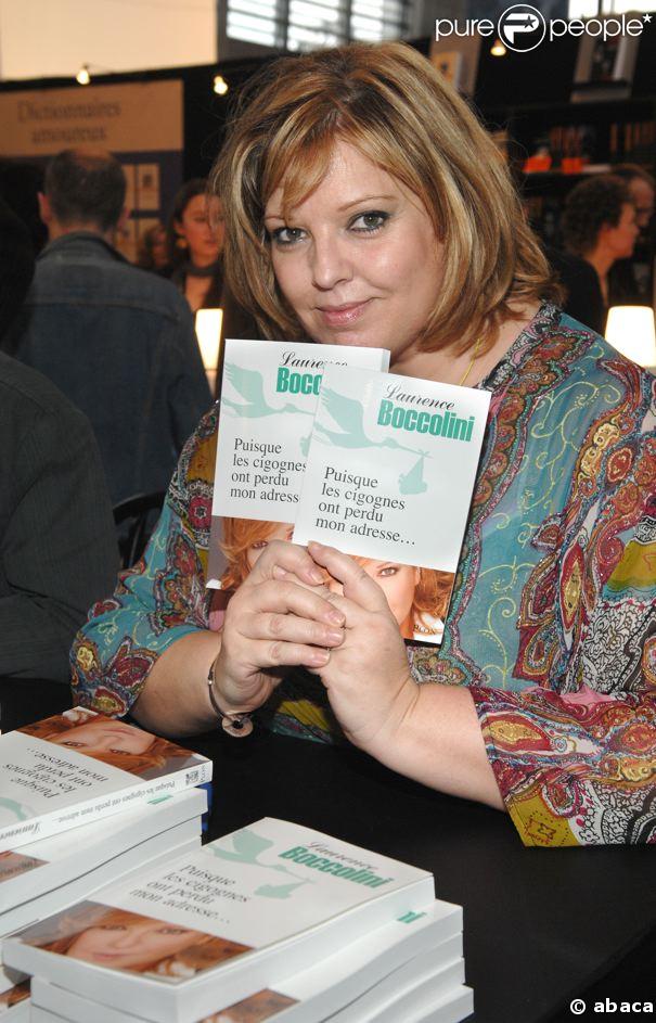 Laurence Boccolini présente 'Puisque les cigognes ont perdu mon adresse' au Salon du livre