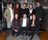 La dynastie Chaplin en 2002 : de gauche a droite et de haut en bas : Arthur, kathleen , Charlie, Aurelia, Julien, Victoria, Christopher et Josephine.