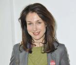 Elsa Zylberstein participe au brunch au profit de l'opération Entrée Payante contre l'homophobie, à Paris, le 9 mai 2010 !