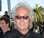 Luc Plamondon lors du tapis rouge du film Biutiful pendant le festival de Cannes le 17 mai 2010