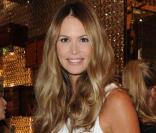 Elle Macpherson à l'ouverture de la nouvelle boutique Louis Vuitton à Londres le 25 mai 2010