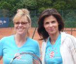 Chantal Ladesou et Caroline Barclay lors du tournoi des célébrités 2009.