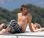 Nicole Appleton et Liam Gallagher au large de la Croisette, à Cannes, mai 2010 !