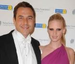 David Walliams et Lara Stone, à l'occasion du dîner de gala de la Raisa Gorbachev Foundation, au Stud House d'Hampton Court Palace, en Angleterre, le 5 juin 2010.