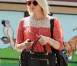 January Jones à Los Angeles (7 juin 2010)