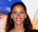 Noémie Lenoir : Pour sa première sortie officielle depuis le drame, elle est de toute beauté !