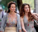 Andie McDowell et sa fille Rainey, rayonnantes lors d'une récente balade à New York