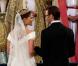 Samedi 19 juin 2010, la princesse héritière Victoria de Suède et le roturier Daniel Westling se sont mariés. Après une cérémonie émouvante en la cathédrale Storkyrkan, à Stockholm, leur cortège a traversé la ville jusqu'au palais royal.