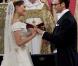 Samedi 19 juin 2010, la princesse héritière Victoria de Suède et le roturier Daniel Westling se sont mariés. Après une cérémonie émouvante en la cathédrale Storkyrkan, à Stockholm, leur cortège a traversé la ville jusqu'au palais royal.