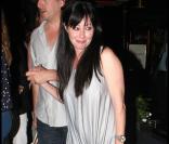 Shannen Doherty et son ami le photographe Kurt Iswarienko ont dîné au restaurant Abe & Arthur à New York le 23 juin 2010 