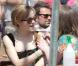 Emma Watson au côté de son nouveau boyfriend George Craig lors du Festival de Glastonbury en Angleterre le 25 juin 2010 