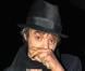 PHOTOS : Pete Doherty en visite nocturne chez Amy Winehouse