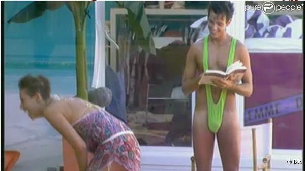 Jason a revêti le maillot de bain popularisé par le personnage de Borat, interprété par Sacha Baron Cohen.