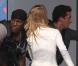 Shia LaBeouf et Rosie Huntington-Whiteley sur le tournage de Transformers 3 , de Michael Bay, à Los Angeles, le 17 juin 2010.
