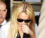 Lindsay Lohan après le verdict, à Beverly Hills, le 6 juillet 2010