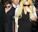 Lindsay Lohan après le verdict, à Beverly Hills, le 6 juillet 2010