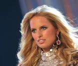 Karolina Kurkova lors d'un défilé Victoria's Secret