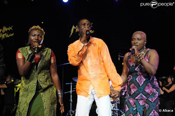 Le 9 juillet 2010, au festival de Montreux, a eu lieu un concert hommage présenté par Quincy Jones et Claude Nobs, avec Angélqieu Kidjo, Youssou N'Dour et d'autres stars africaines...