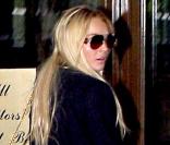 Samedi 10 juillet, Lindsay Lohan se rend chez son nouvel avocat, Maître Goldberg !