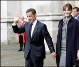 Nicolas Sarkozy : 'Carla, ta main te dis-je !!!'