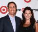 Jerry Seinfled et sa femme Jessica lors de l'inauguration de la boutique Target à l'Est de Harlem le 20 juillet 2010 à New York