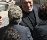 Jean Pierre castaldi à la sortie de l'église Saint-Eustache pour l'enterrement de Bernard Giraudeau le 23 juillet 2010