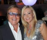 Orlando et Monica Baccardi lors de la soirée Monica Baccardi à l\'Hôtel Byblos à Saint-Tropez le 27 juillet 2010