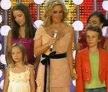 Lara Fabian assure la promotion de son album Melle Zhivago en Russie et dans les Etats baltes. Début août 2010, elle interprétait plusieurs titres lors du festival New Wave de Jurmala, en Lettonie. Vidéo : Mr. President.