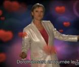 Dorothée vient de lever le voile sur  En rêvant , son nouveau clip.