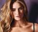 Rosie Huntington : La torride bombe de Transformers vous présente ses plus beaux atouts...