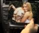 L'adorable Kristen Bell présente son animal de compagnie : un ignoble monstre !