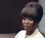 Naomi Campbell devant le Tribunal spécial pour la Sierra Leone, à La Haye, le 5 août 2010