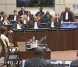 Naomi Campbell devant le Tribunal spécial pour la Sierra Leone, à La Haye, le 5 août 2010