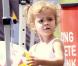 Honor lors du match de Kickball de ses parents