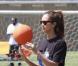 Jessica Alba lors d'une partie de Kickball à Los Angeles