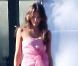 Jessica Alba sur un shooting sexy n'en oublie pas sa drogue numéro un : la cigarette !