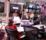 Sébastien Cauet lors de la première de son émission de 21h à minuit sur la radio NRJ le 23 août 2010 
