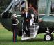 Barack Obama, sa femme Michelle, et leurs filles Malia et Sasha arrivent à la Maison Blanche
