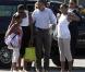 Barack Obama, sa femme Michelle, et leurs filles Malia et Sasha sont à Martha's Vineyard, dans le Massachusetts et se rendent à La Nouvelle-Orléans