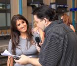 Géraldine Nakache, interrogée par de nombreux journalistes, lors de la journée promotion du film Tout ce qui brille, dans le cadre de la sortie DVD. 26 août 2010