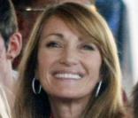 Jane Seymour se rend à un concert donné par ses deux fils jumeaux, Johnny et Kris, 15 ans, à Los Angeles, samedi 4 septembre.