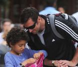 Hugh Jackman et son fils Oscar  