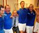 L'équipe de France de tennis célèbre comme il se doit sa victoire en Coupe Davis qui lui ouvre les portes de la finale le 18 septembre 2010