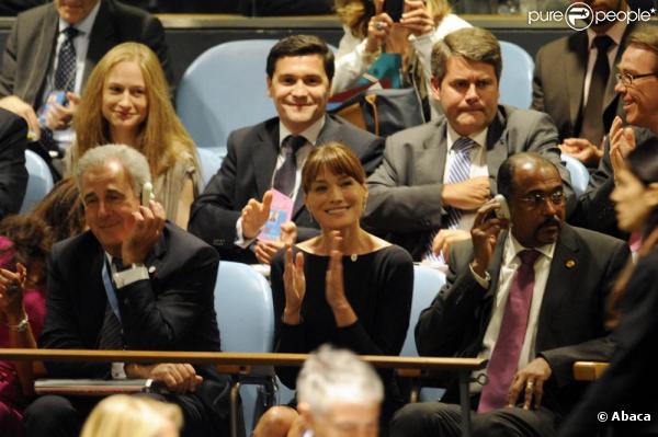 Carla Bruni assiste au discours de Nicolas Sarkozy au Sommet sur les Objectifs du Millénaire pour le Développement, à New York. 20/09/2010