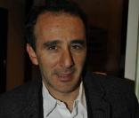 Elie Semoun lors de l'avant-première de la pièce Rendez Vous au Théâtre de Paris à Paris le 27 septembre 2010 