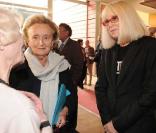 Lancement de l'opération + de Vie à l'hôpital Bretonneau de Paris, le 29 septembre 2010 : Mireille Darc et Bernadette Chirac