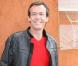 Jean-Luc Reichmann agressé par un singe !