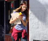 Isabel Lucas à Los Feliz, le 7 octobre 2010